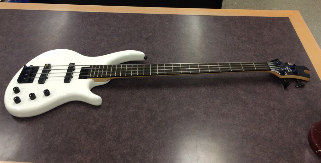 gilmora's tweet photo. Thank you to a mysterious John who donated this beautiful guitar to our music department. https://t.co/rIUYRuCsQ8