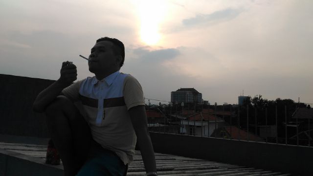 andi_kuswono's tweet photo. Menikmati suasana menjelang malam,#sunset https://t.co/Jn9wUmavxM