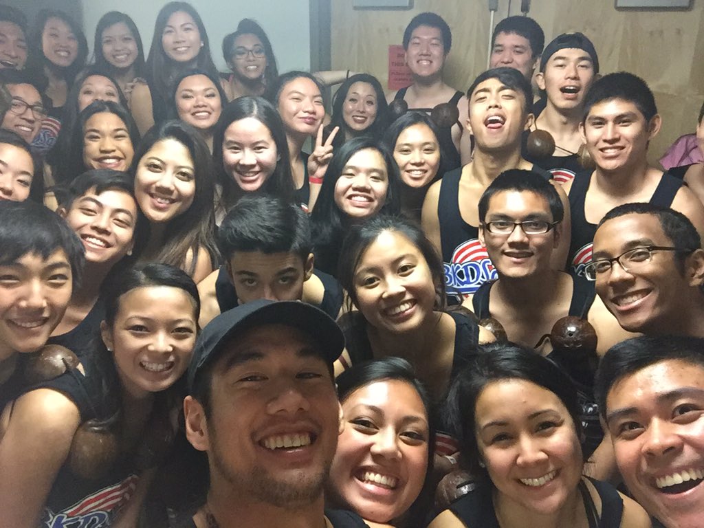 alyannaoreo's tweet photo. With every photo & #SmileWithBonMe hashtag, $1 goes to the Asian Task Force Against Domestic Violence (ATASK)! https://t.co/EgFpaJuFKi