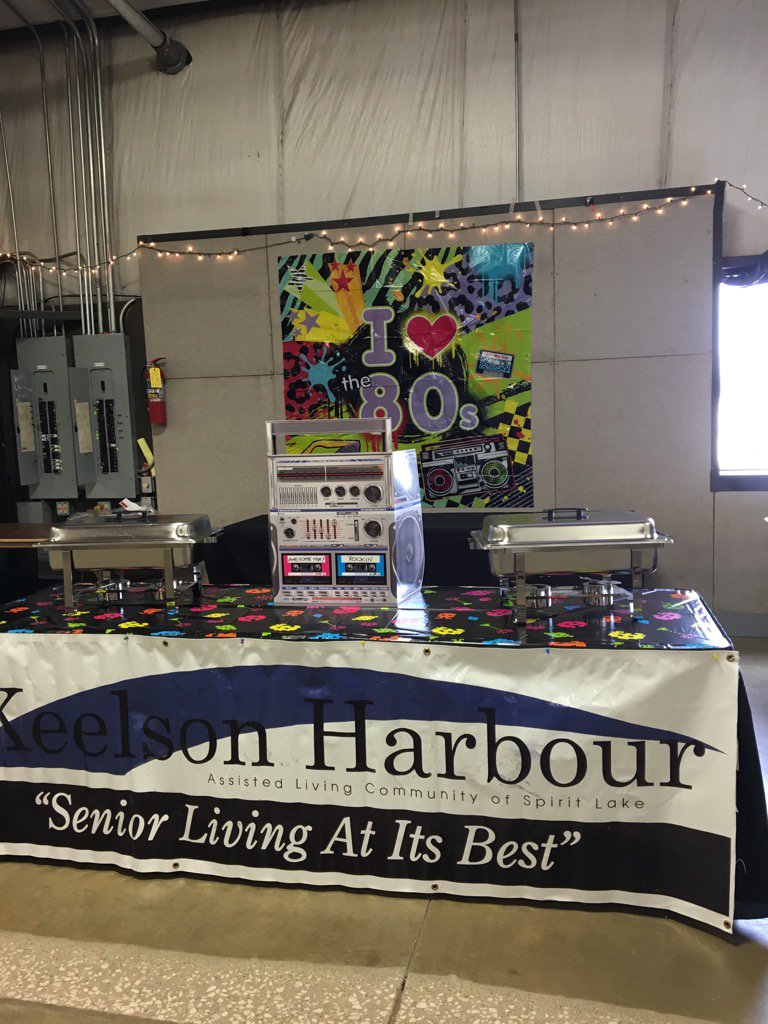 BojiWinterGames's tweet photo. Setting up for @BojiWinterGames @remaxLAR chili cook off! https://t.co/y8ptDp7WzF
