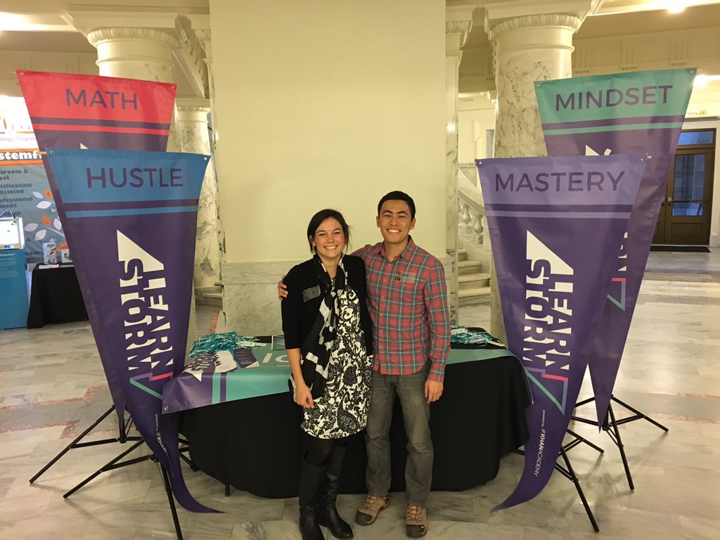 MiaAtKA's tweet photo. Swing by STEM Matters Day at the Idaho State Capitol to check out @LearnStorm2016 #learnstorm #stem https://t.co/8rBwTs6pvF