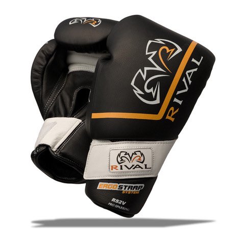 GumshieldGym's tweet photo. Full stock of rival sparring gloves Inbox me for details and prices or call on 02088598808 https://t.co/FVlAoBS3cN