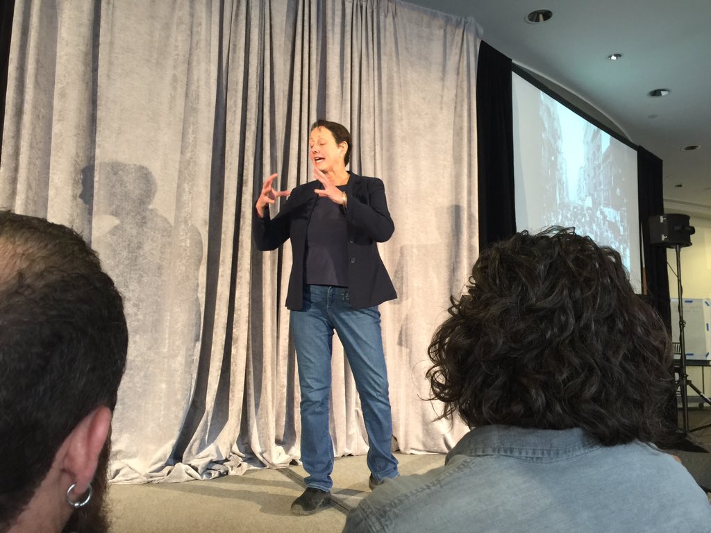 grahamgm's tweet photo. #IgniteTFOPH We were born on a different planet. Crowding, travel, antibiotic resistance..job opp in public health! https://t.co/YEbJWRndw2