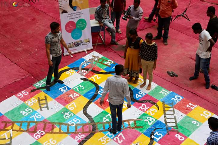 Lucky_Negi_002's tweet photo. Its all about fun.
#SnakeLadder #nvision2k16 https://t.co/3yFGLThIYE