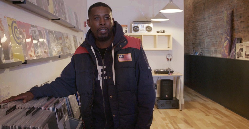 thefader's tweet photo. Watch @therealgza go record shopping in Philly with @GooseIsland. #AnalogMigration
https://t.co/dQhXmAsp4h https://t.co/F98XjeQ508