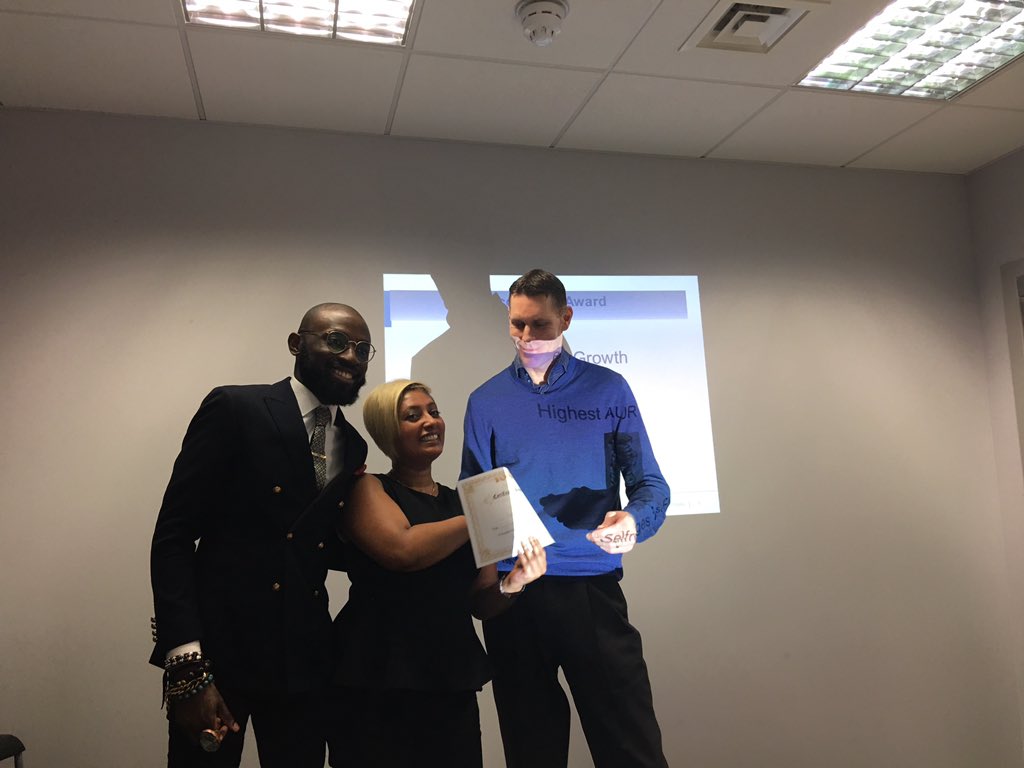 SotSoll's tweet photo. #Recognition #SharedWins Well done to everyone! @shanearay @SGHJDunaway @chiaramau @yaelkafa @RosDeans https://t.co/YiBSCONfox