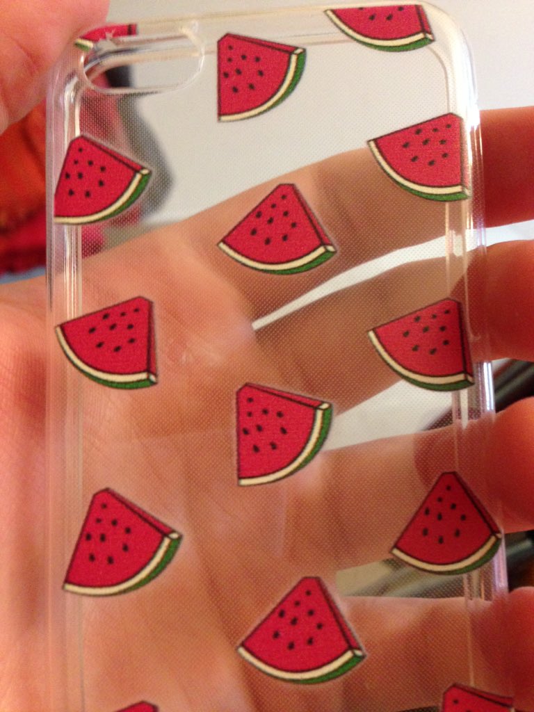 Iolanda88189341's tweet photo. La mia nuova cover per iPhone 5c https://t.co/XfHZTBgphR