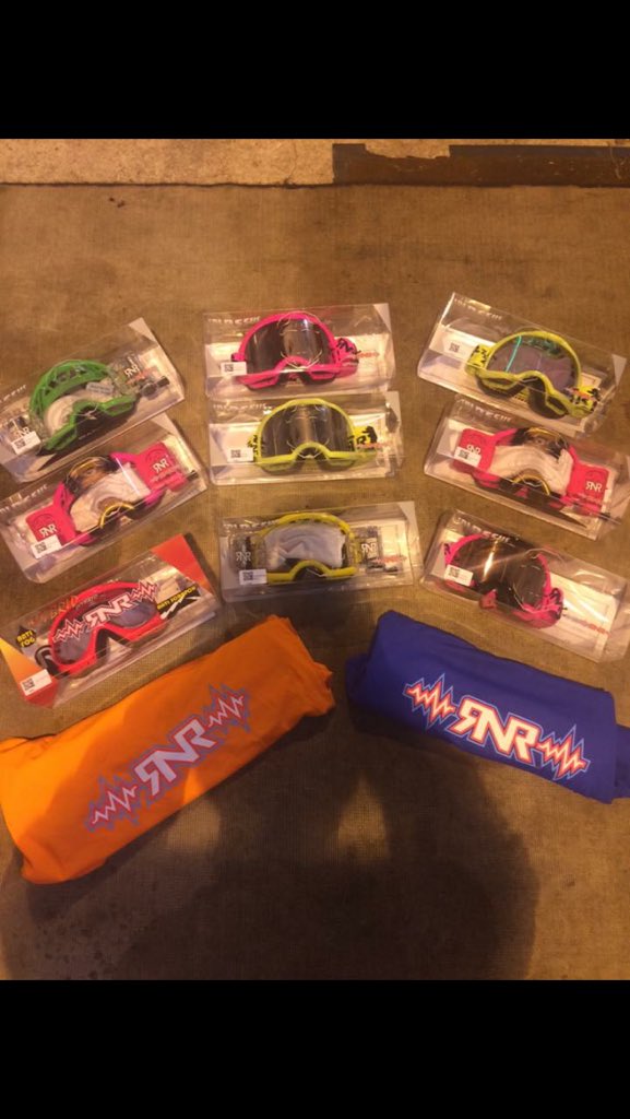 RichardBlakeman's tweet photo. BIG Thanks to Rip &amp; Roll  look at theses beauties ✊✊ https://t.co/6ZjhDsnl13
