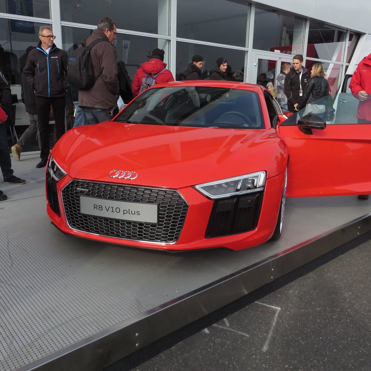 vm_cartime's tweet photo. Audi R8 V10 plus

#audir8v10plus #audir8 #v10plus #v10 #hockenheimring #hockenheim #carlove #cartime #carlook https://t.co/rpLzMZyNC7