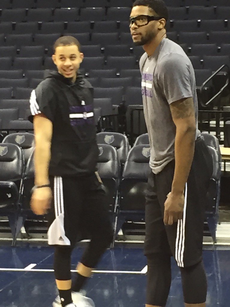 CZ6ushnUYAAMSEP.jpg:large