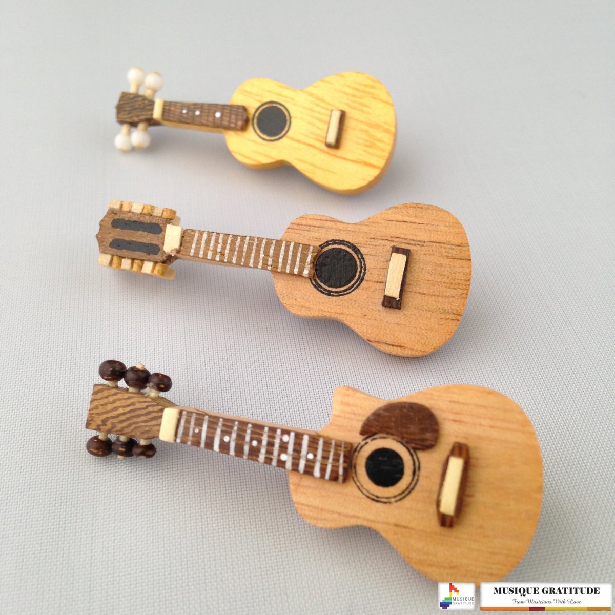 MusiqueGratitud's tweet photo. Shoutout to Guitar &amp; Ukulele Lovers! #MusicGift for different #Guitar &amp; #Ukulele! Get now at https://t.co/yu7WIBI26W https://t.co/ZleWEII19k