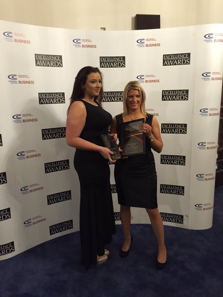 ccbtraining's tweet photo. Young Apprentice of the Year #ebta16 Amy Jones https://t.co/NdrxSRrNGP