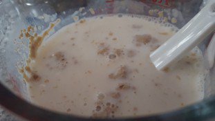 Reviews on Wheels tweet media