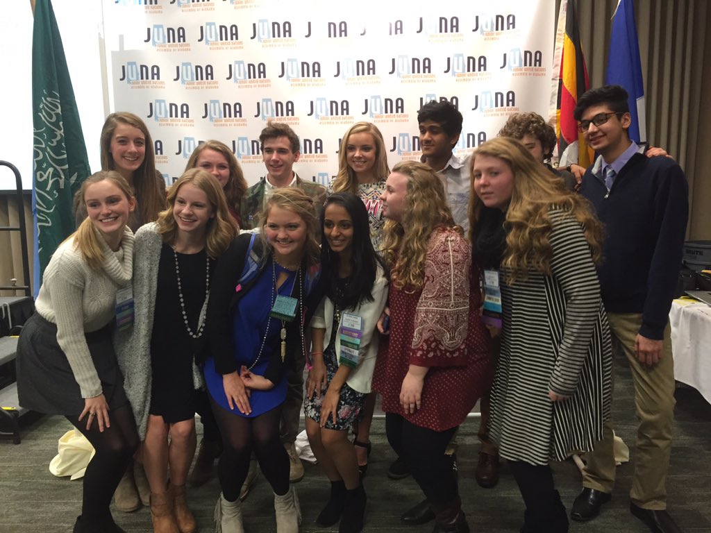 #JUNA2016 is officially over! Thank you to the everyone, student leaders, delegates, sponsors, everyone! #25