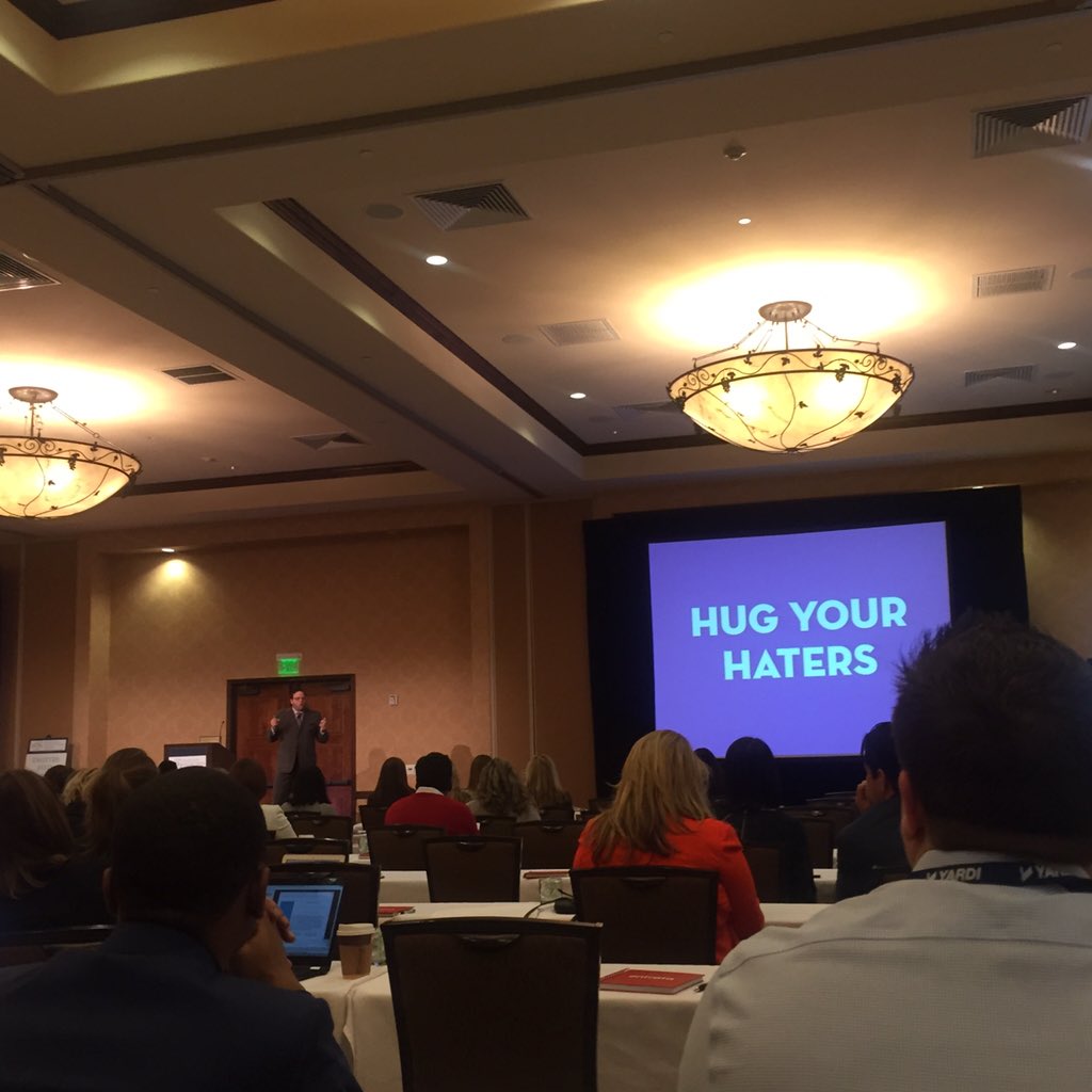 gtma_agency's tweet image. Thanks again to @jaybaer for laying out some serious expertise! What a great #multifamilysms2016. #MFSMS