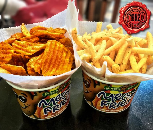 PotatoCornerUSA's tweet photo. #SpudLuvAtFirstBite RT @misslouelle: I ATE POTATO CORNER FRIES TODAAAAAAY MY LIFE IS COMPLETE https://t.co/qY4DBgKvIc