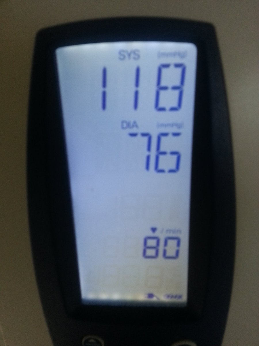 MarcelHompe's tweet image. bloeddruk van een jonge god!!!