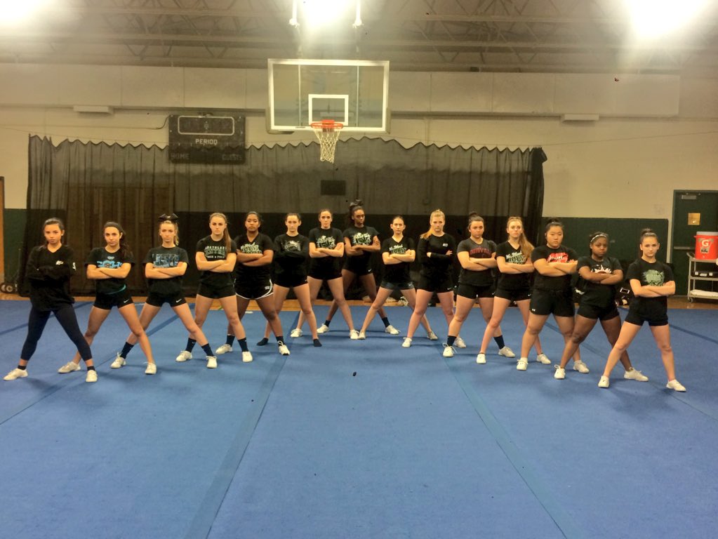 GC_Cheer's tweet image. Ready to attack #sectionalsweek