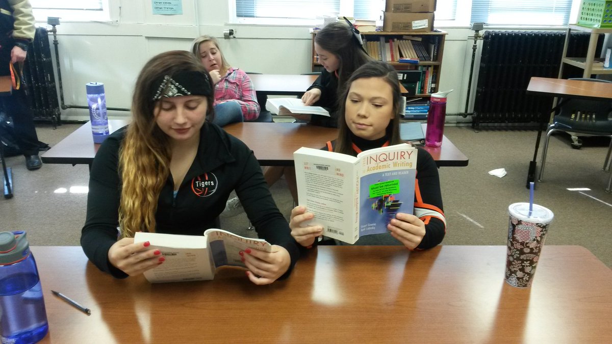 featherhuller's tweet image. Posers. #compclass #lovethem