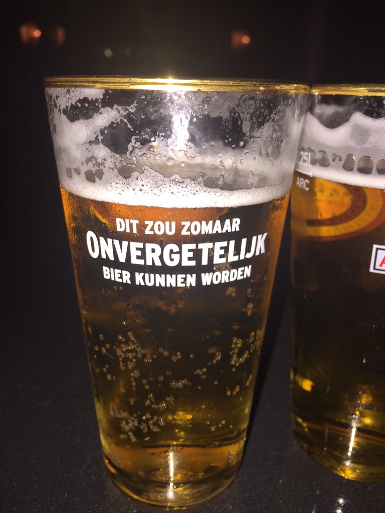 suzannevdhelm's tweet photo. @FrankDane @nickensimon afterparty na VVAL Rotterdam! https://t.co/W8dt2F9D8m