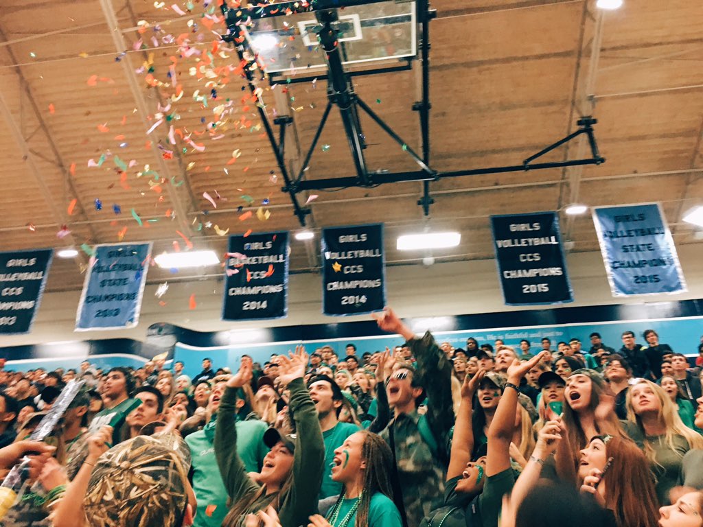 VCsophomore2018's tweet photo. Great week of warrior wars!!! 🐸🔋 https://t.co/woPh2Y3QhL