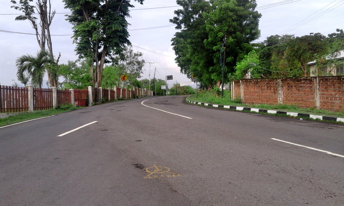 bfc_07's tweet photo. #Thismycity #LARANTUKA #FlotimNTT #PESONAINDONESIA https://t.co/zQkl9OZXxj