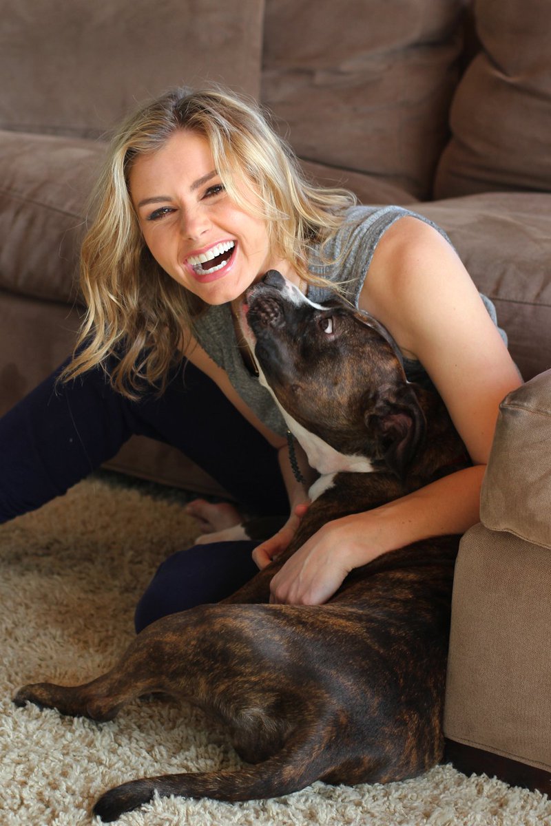 Meet actress Brianna Brown (and her rescue Pitbull mix Lilly) on our blog, #ThePowerOf10! 
bit.ly/1KLmKZH