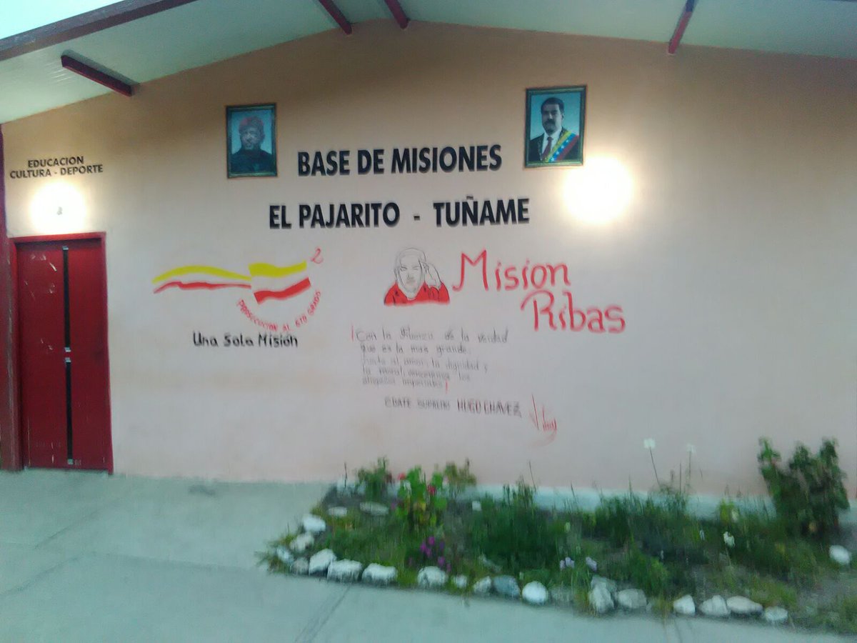Viceministra Jessica Ruiz compartió con habitantes de Tuñame, donde revisó el trabajo de la base de misión