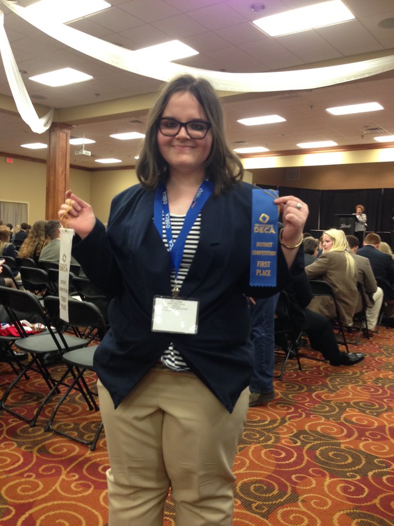KarnsDECA's tweet image. KHS DECA state competitors. #tndeca