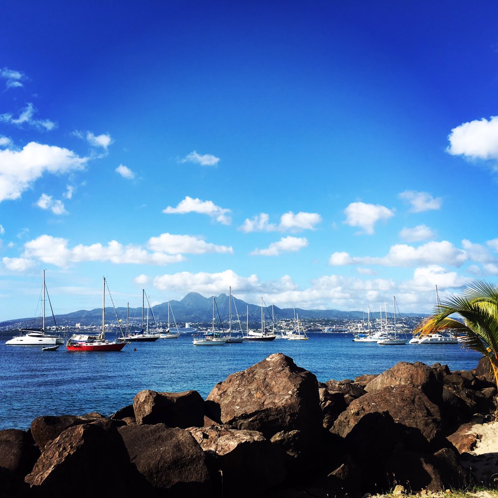 MesaSpades's tweet photo. #anotherdayinparadise #martinique #frenchcaribbean #theoceaniscalling #blueskies #wintergetaway #parlevousfrancais https://t.co/wroFuRA4mI