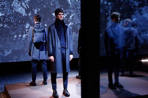 XYmodeIs's tweet image. Cerruti F/W16'17 Menswear Backstage