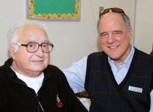Mission Hospice &amp; Home Care volunteers are a special kind of people ow.ly/Xqk83 #volunteer #sanmateo