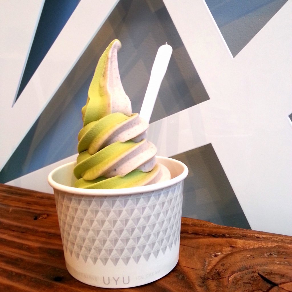 UYUIcecream's tweet photo. Celebrate #Friyay with a swirl 🙌#UYUIceCream #ItsDeliciousAnytime #Gastown #Vancouver #SoftServe #Matcha #Redbean https://t.co/ahc1Vq0iYP