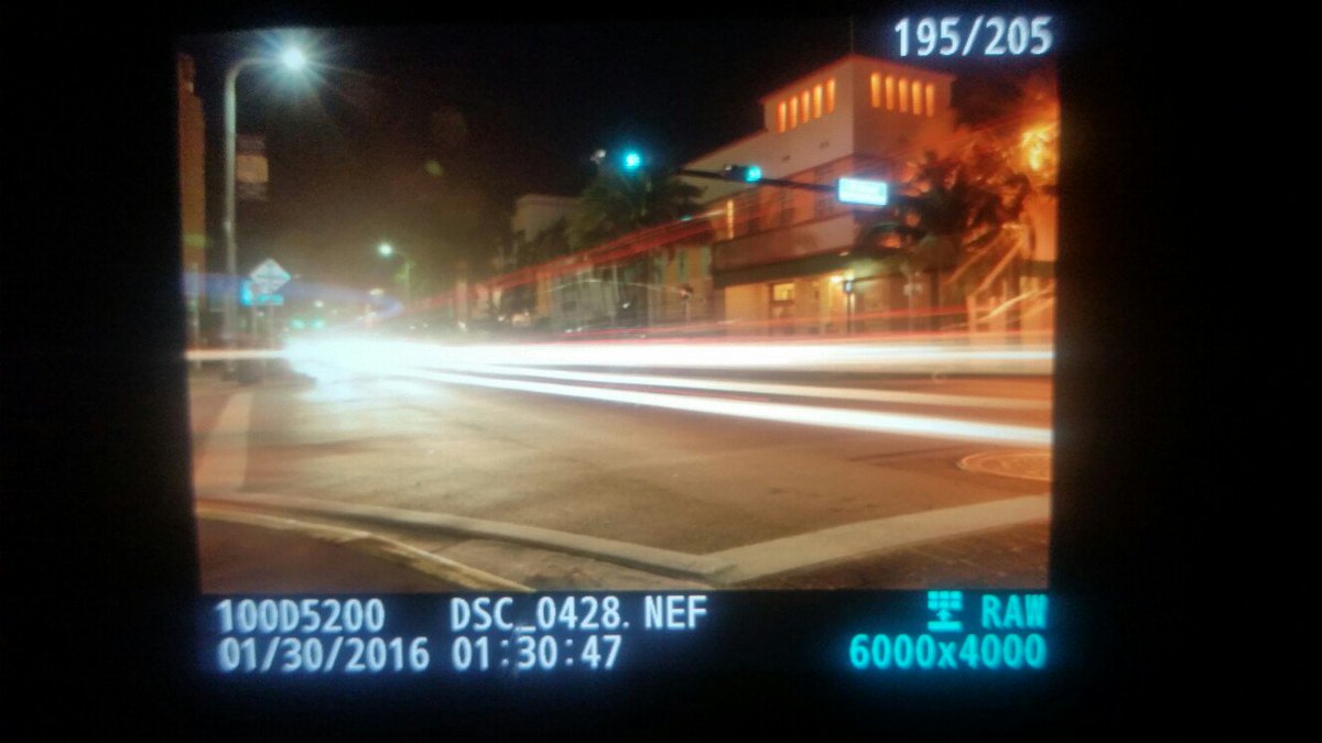 OMARSHINEZ's tweet image. Practice makes perfect. #nikond5200 #cartrails #longexposure #Miami