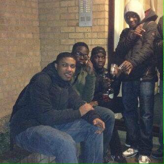 Tecks1up's tweet photo. Can't believe it's been a year already bro, mans out here for you & the jail lot I swear downโค๏ธ #LLSHAQ๐ผ๐พ #3Twins๐ https://t.co/X7BMAj5b6z