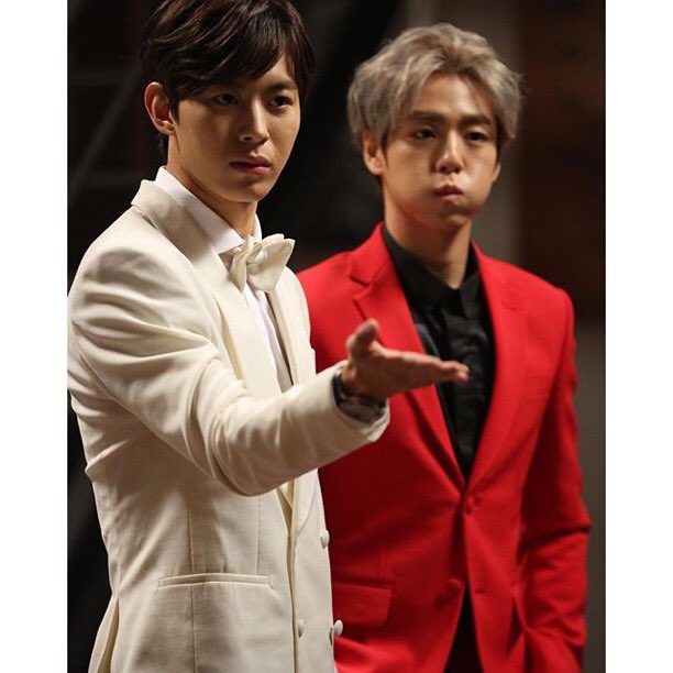 CZ83KVfUYAAWYPE.jpg:large