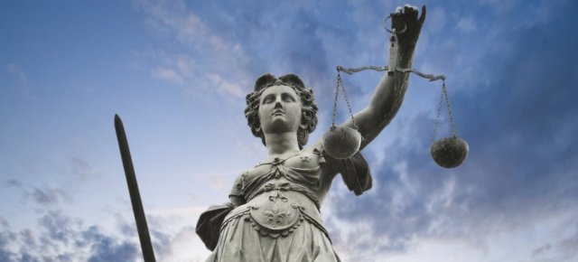 data_advice's tweet photo. Words Can Hurt You: The Legal Concerns of Content Marketing https://t.co/OjPhMkyzyJ #tech https://t.co/dtHHeKV7HL
