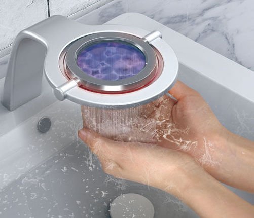 THECOUNTnews's tweet photo. This Sink Faucet Actually Shows You When Germs Are Washed Clean From Your Hands
https://t.co/sn5i8JX7o9 #CleanClear https://t.co/dEj9tospv6