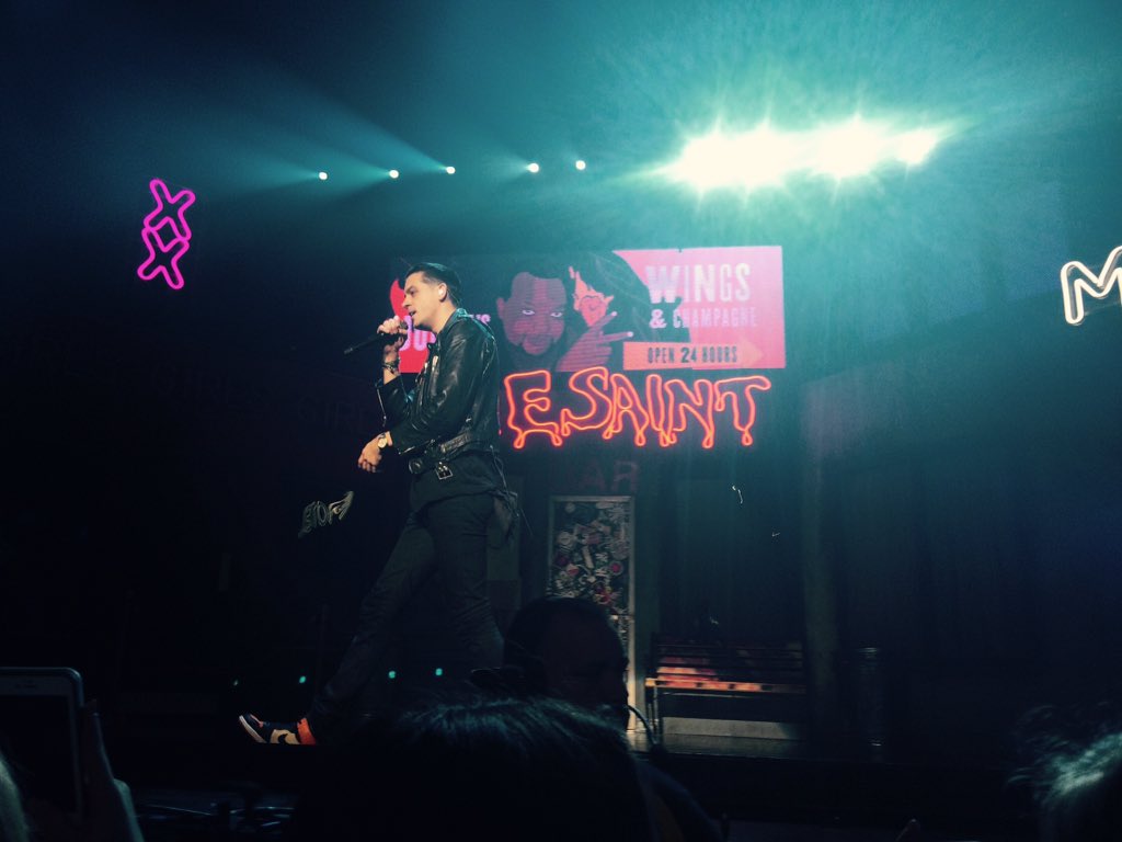 ChrisTootles's tweet photo. Lit night 🙌🏻 Thank you so much! @G_Eazy https://t.co/0SjtXFxdQH