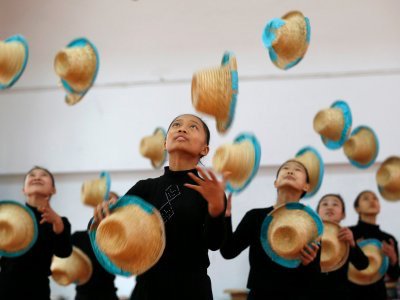 The Human Fabric tweet media