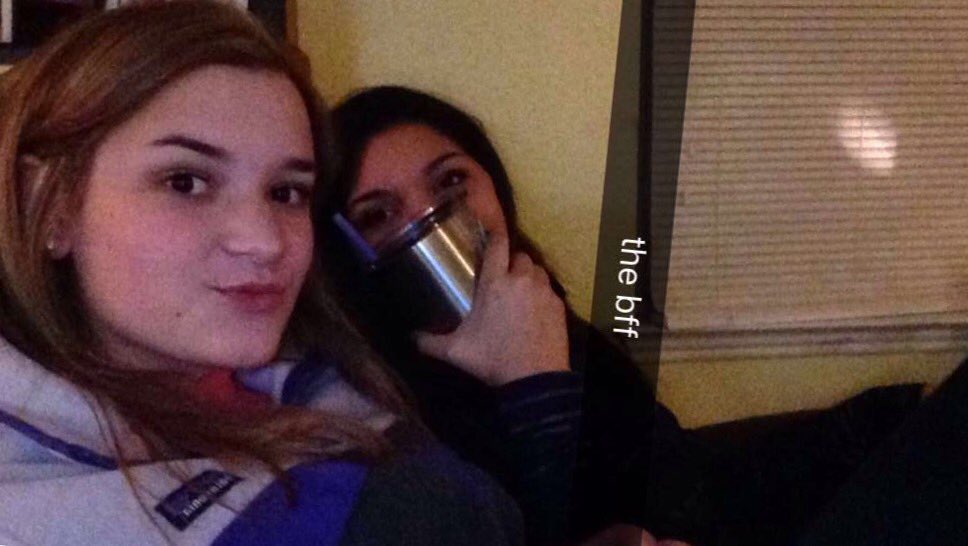 dani_weatherly's tweet photo. happy bday to my bestfriend!!!😍I love you lots and hope you're day is great💗💃🏼🤓 #jibly https://t.co/gu7JTepHUf