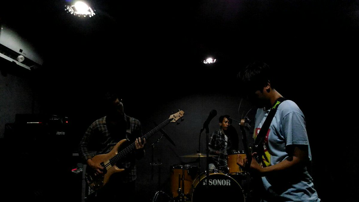 BADASSMONKEY tweet media