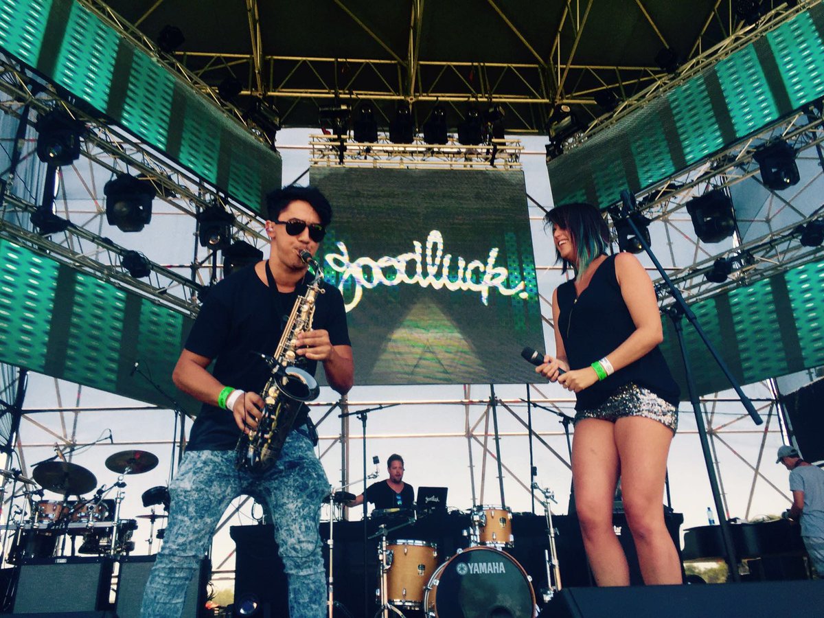 Goodlucklive's tweet image. Gig #2 in the bag! Thanks #electricsummer that was awesome!! Now screaming back airport! Flipside #JBMet2016 next!✈