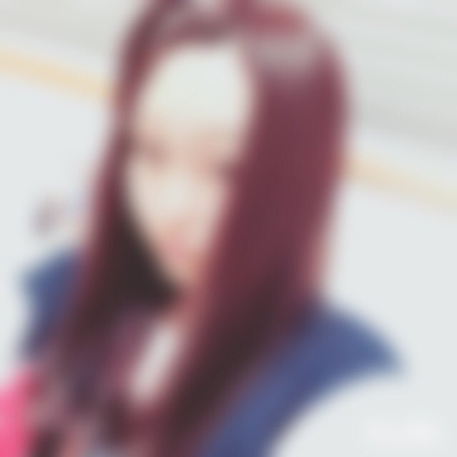 Ke2o64y's tweet photo. ぼやぼやだけど〜
髪の毛ピンクにしました☺️
セルフで染めたけどいい感じー
どう思いますかー？ https://t.co/d4vSxUa03H
