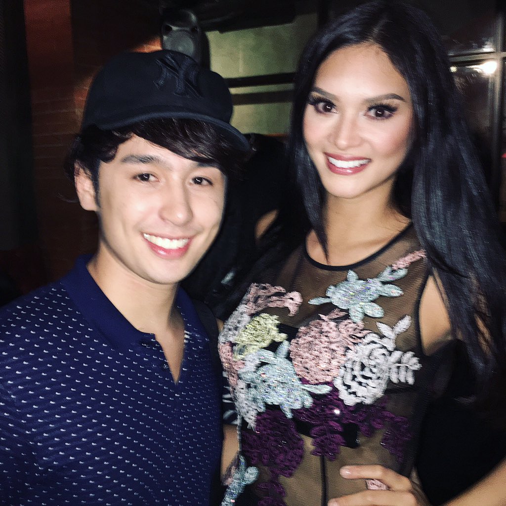 FifthSolomon's tweet photo. Confidently Beautiful with a ❤ @PiaWurtzbach p.s. I was seating when we took this photo chos 😂 https://t.co/axj9VQnZet