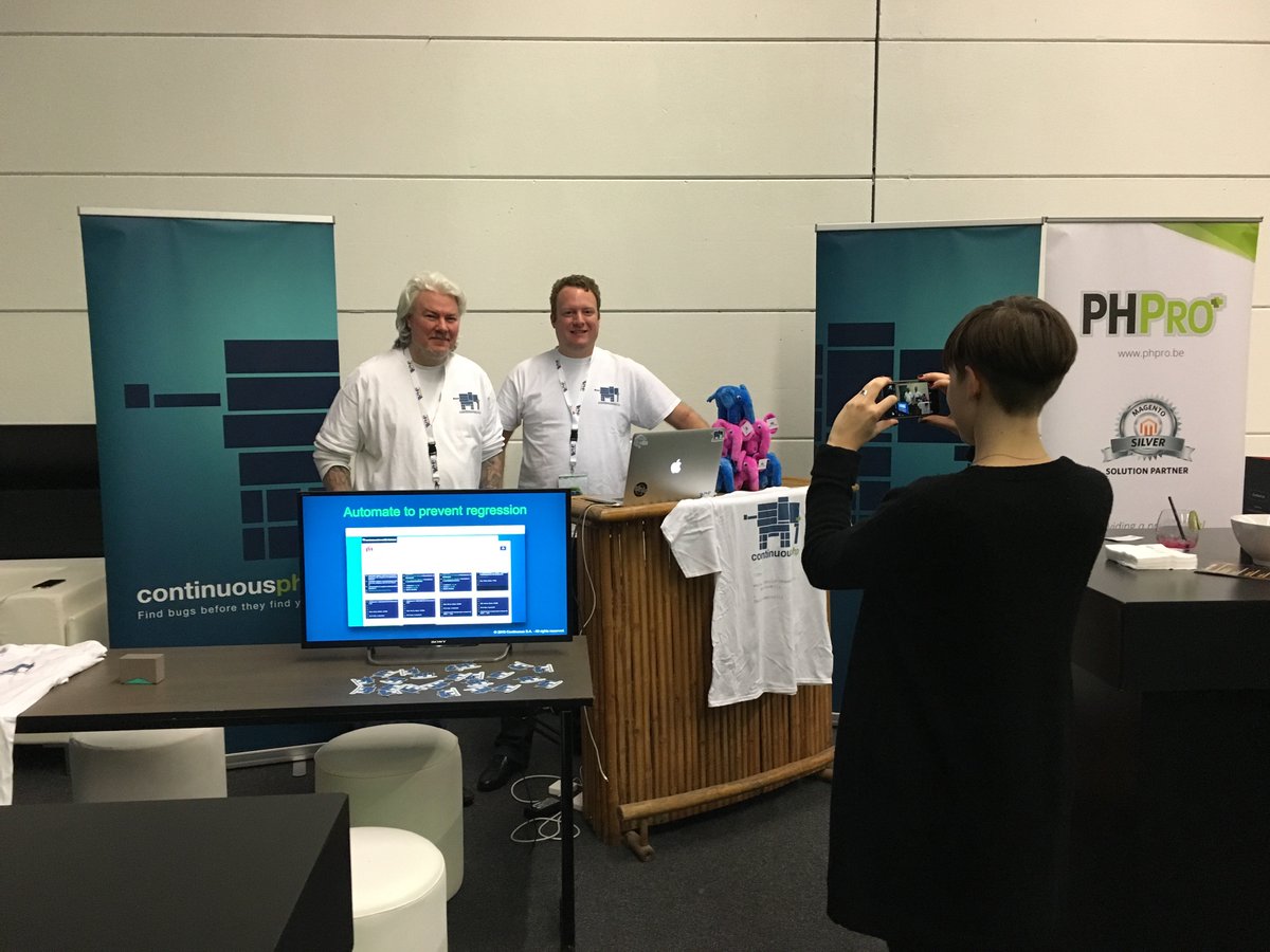 DragonBe's tweet image. Behind the scenes of #phpbnl16