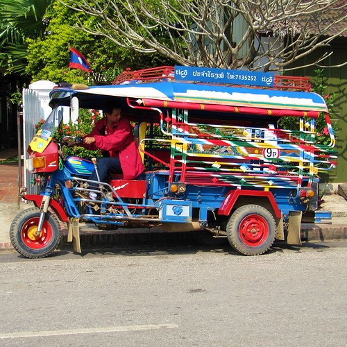 TeleportRemote's tweet image. Thinking about packing up and working remotely? Here are ten points to consider beforehand buff.ly/1NFo6VQ