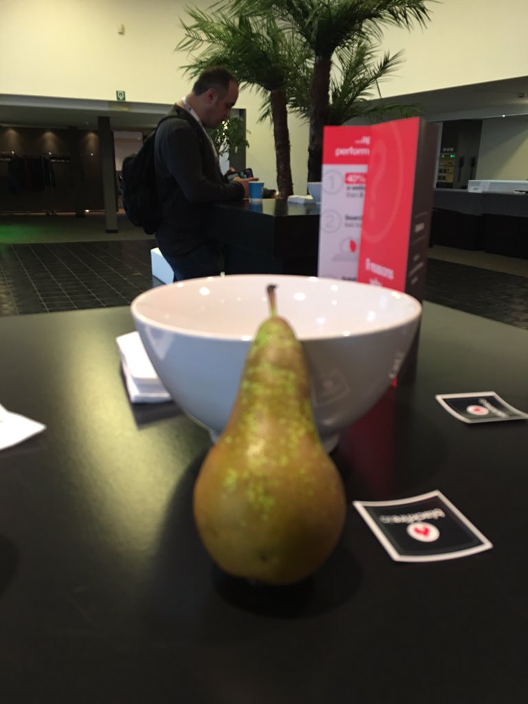 komita1981's tweet image. Who said that pear is out of php 😀#phpbnl16