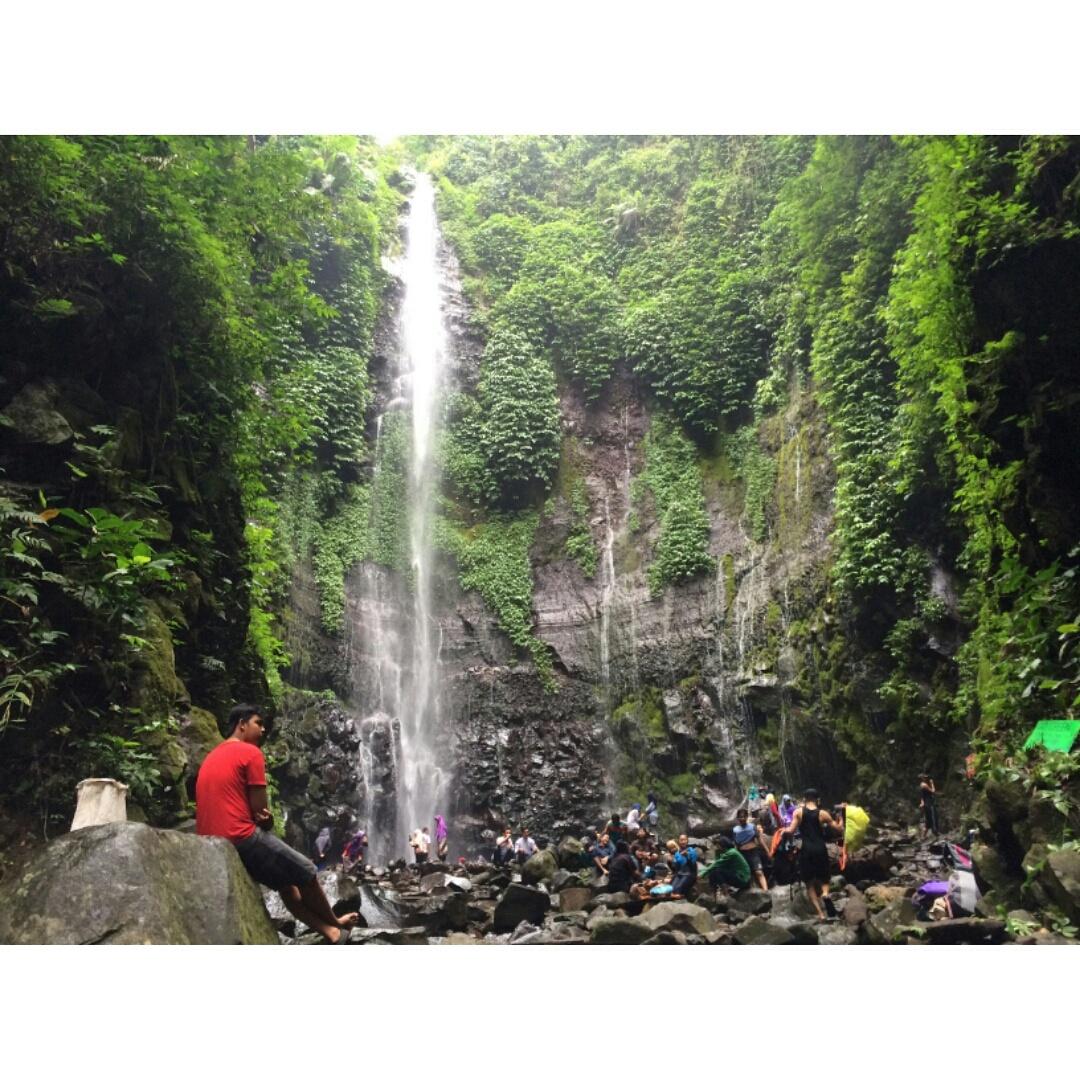 curug lawe.,
tempat wisata yg cocok utk kalian yg suka prjalanan ekstream...
#ungaran #semarang #indonesia