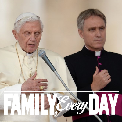 tranviadeseo's tweet photo. Mettetevelo in testa: una coppia di fatto è già una famiglia.
#whitediva
#familyday2016 https://t.co/b5dcCPkIH3